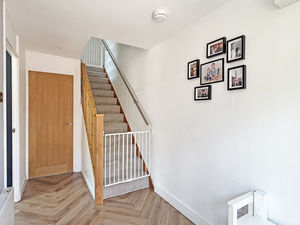 Photo 28- click for photo gallery